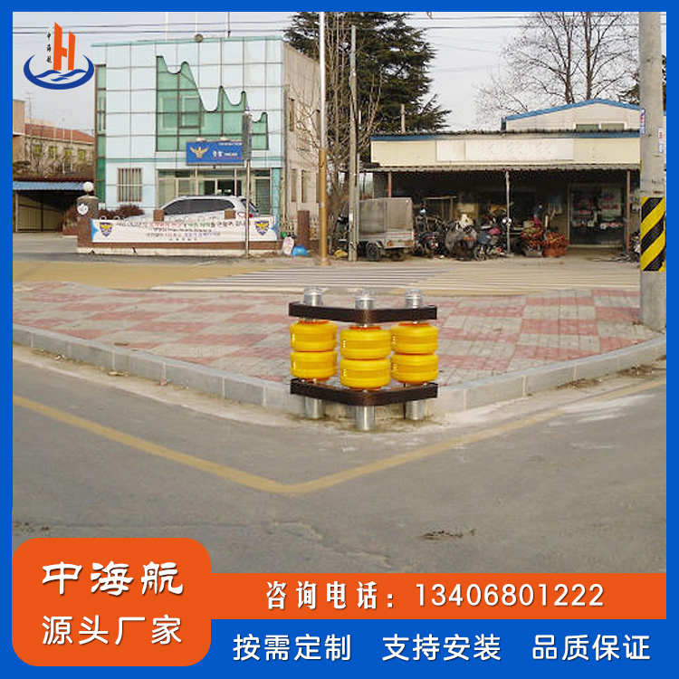 公路旋转桶糖心vlog护栏